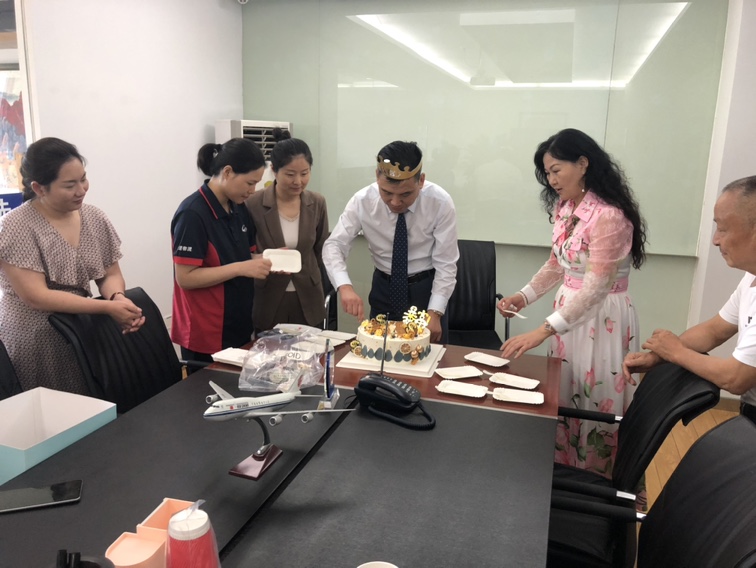 學(xué)習(xí)與快樂并存